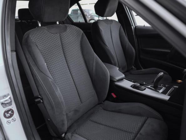 BMW 3 серии VI (F3x) Рестайлинг с пробегом 2016 года, цена 2 669 000 рублей, 119744 км, седан, Автокод Объявления