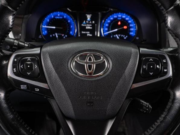Toyota Camry VII (XV50) Рестайлинг с пробегом 2015 года, цена 1 799 000 рублей, 189092 км, седан, Автокод Объявления