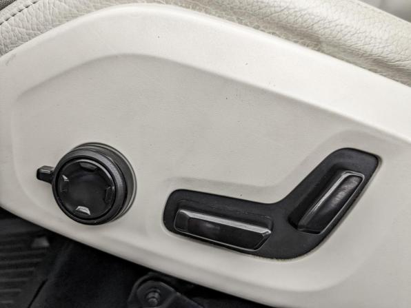 Volvo XC60 II с пробегом 2019 года, цена 3 520 000 рублей, 130000 км, внедорожник, Автокод Объявления