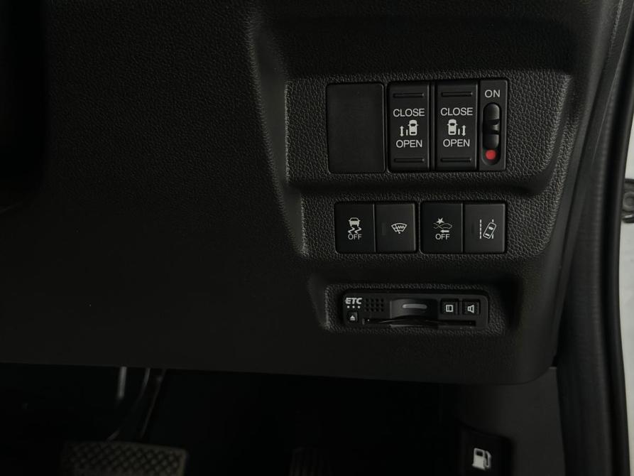 Honda Freed II Рестайлинг Санкт-Петербург  - изображение 14