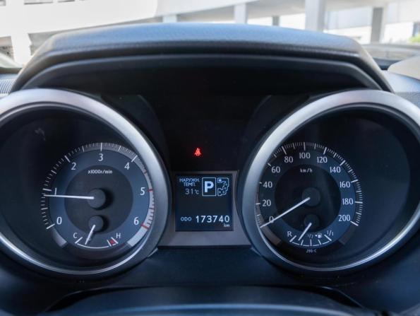Toyota Land Cruiser Prado 150 Series Рестайлинг 1 с пробегом 2015 года, цена 3 550 000 рублей, 173740 км, внедорожник, Автокод Объявления