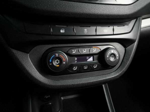 Lada (ВАЗ) Vesta I с пробегом 2021 года, цена 970 000 рублей, 122728 км, седан, Автокод Объявления