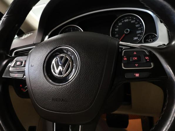 Volkswagen Touareg II с пробегом 2011 года, цена 2 440 500 рублей, 254000 км, внедорожник, Автокод Объявления