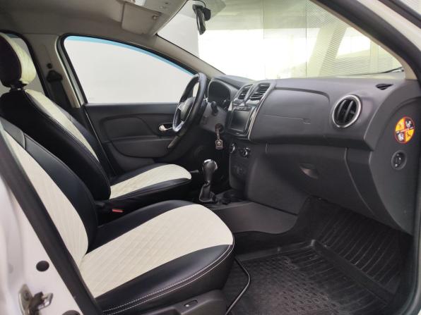 Renault Sandero II Рестайлинг с пробегом 2018 года, цена 1 299 000 рублей, 90000 км, хэтчбек, Автокод Объявления