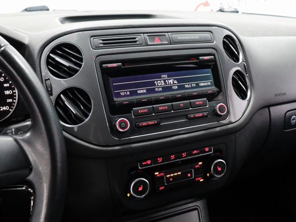 Volkswagen Tiguan I Рестайлинг с пробегом 2013 года, цена 1 329 000 рублей, 157054 км, внедорожник, Автокод Объявления
