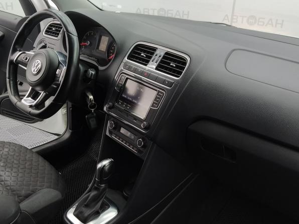 Volkswagen Polo V Рестайлинг с пробегом 2018 года, цена 1 100 000 рублей, 158407 км, седан, Автокод Объявления