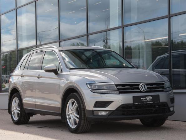 Volkswagen Tiguan II с пробегом 2018 года, цена 1 800 000 рублей, 268350 км, внедорожник, Автокод Объявления