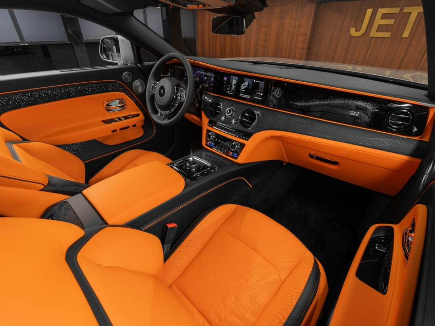 Rolls-Royce Spectre Москва  - изображение 29