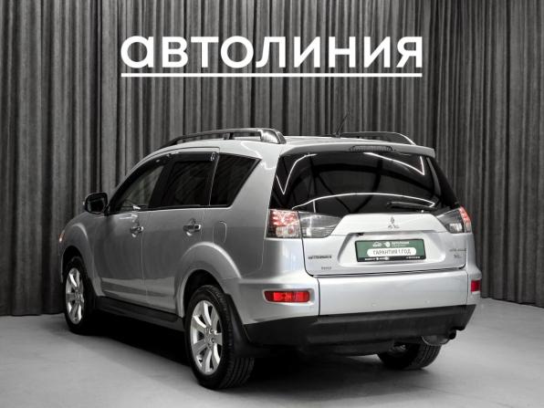 Mitsubishi Outlander II Рестайлинг с пробегом 2011 года, цена 1 179 000 рублей, 220000 км, внедорожник, Автокод Объявления