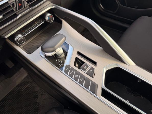 Geely Coolray I с пробегом 2023 года, цена 1 730 000 рублей, 40000 км, внедорожник, Автокод Объявления