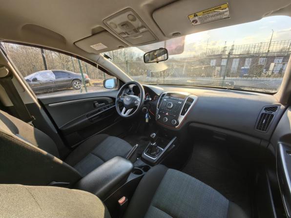 Kia Ceed I Рестайлинг с пробегом 2010 года, цена 489 000 рублей, 328051 км, универсал, Автокод Объявления