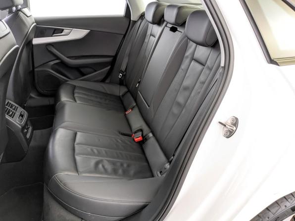 Audi A4 V (B9) Рестайлинг с пробегом 2022 года, цена 3 590 000 рублей, 39147 км, седан, Автокод Объявления