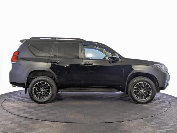 Toyota Land Cruiser Prado 150 Series Рестайлинг 3 с пробегом 2022 года, цена 7 950 000 рублей, 46151 км, внедорожник, Автокод Объявления