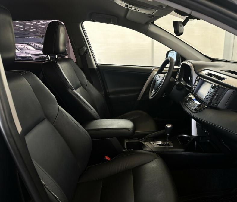 Toyota RAV4 IV (XA40) Рестайлинг Москва  - изображение 15