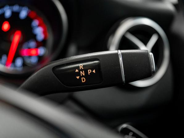 Mercedes-Benz GLA I (X156) Рестайлинг с пробегом 2017 года, цена 2 250 000 рублей, 68386 км, внедорожник, Автокод Объявления