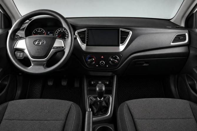 Hyundai Solaris II Рестайлинг с пробегом 2021 года, цена 1 099 000 рублей, 217000 км, седан, Автокод Объявления