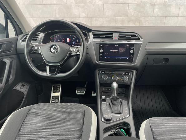 Volkswagen Tiguan II с пробегом 2019 года, цена 3 190 000 рублей, 23924 км, внедорожник, Автокод Объявления