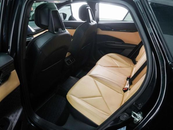 Changan UNI-V I с пробегом 2023 года, цена 2 149 000 рублей, 40637 км, лифтбек, Автокод Объявления