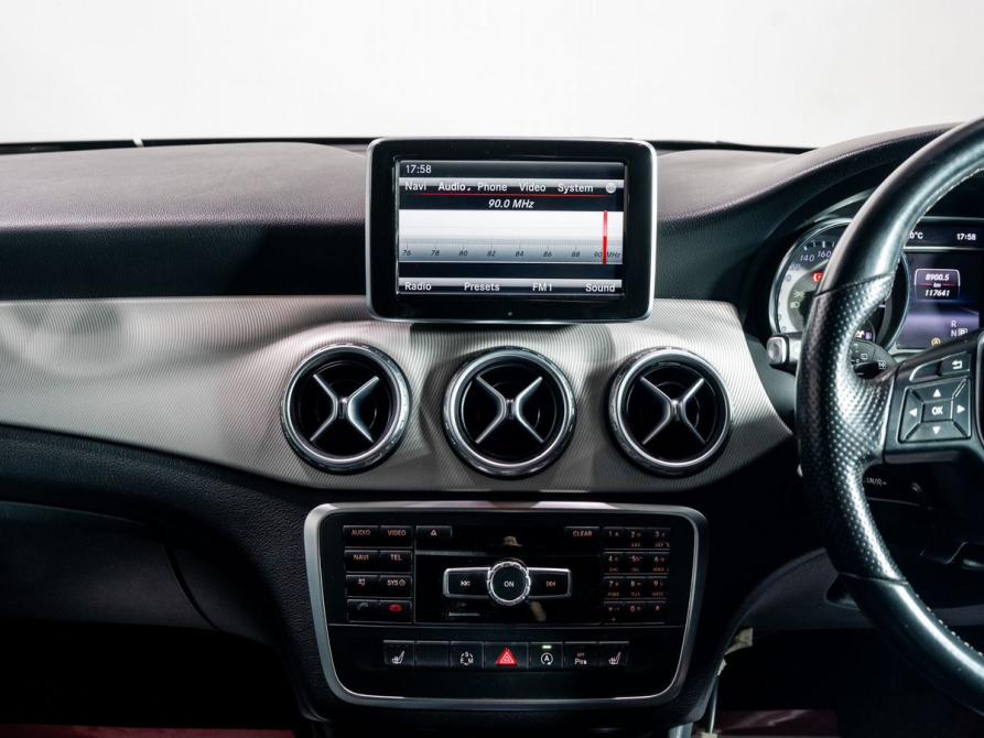 Mercedes-Benz GLA I (X156) Чита  - изображение 9