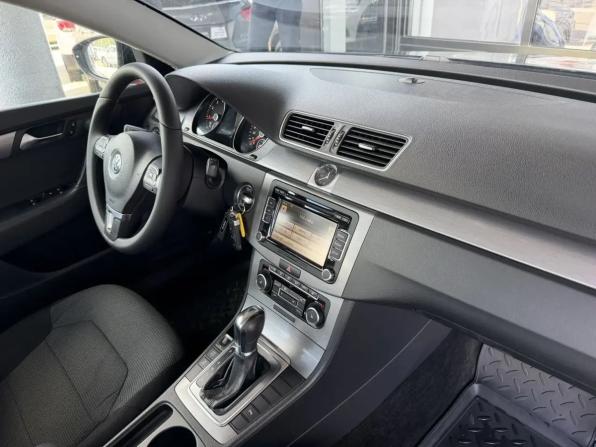 Volkswagen Passat B7 с пробегом 2011 года, цена 989 000 рублей, 155189 км, седан, Автокод Объявления