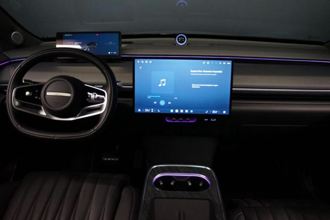 Exeed Exlantix ET с пробегом 2025 года, цена 5 055 000 рублей, 25000 км, внедорожник, Автокод Объявления