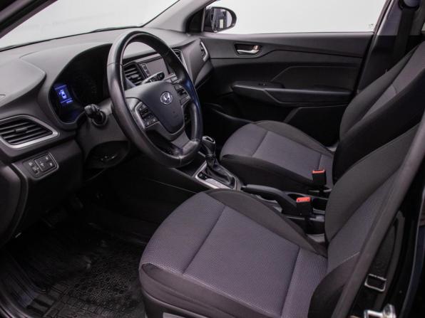 Hyundai Solaris II с пробегом 2017 года, цена 1 177 000 рублей, 207245 км, седан, Автокод Объявления