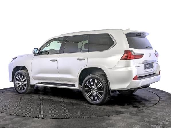 Lexus LX III Рестайлинг 2 с пробегом 2018 года, цена 7 950 000 рублей, 154891 км, внедорожник, Автокод Объявления