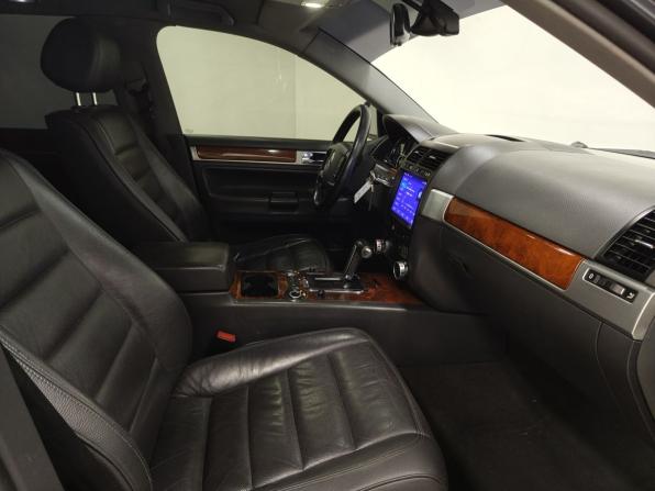 Volkswagen Touareg I с пробегом 2006 года, цена 820 000 рублей, 252488 км, внедорожник, Автокод Объявления