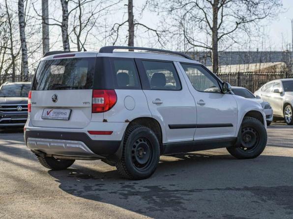 Skoda Yeti I Рестайлинг с пробегом 2015 года, цена 945 000 рублей, 144985 км, внедорожник, Автокод Объявления