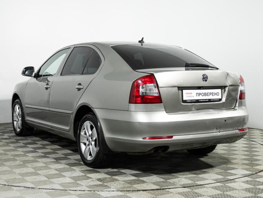 Skoda Octavia II (A5) Рестайлинг Санкт-Петербург  - изображение 8