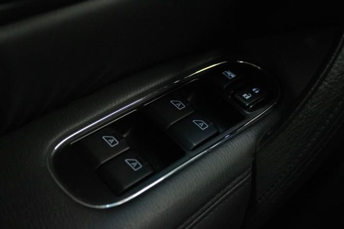 Infiniti QX56 II с пробегом 2011 года, цена 3 379 000 рублей, 57743 км, внедорожник, Автокод Объявления