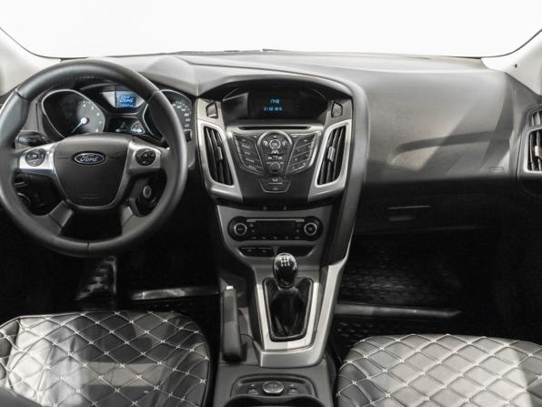 Ford Focus III с пробегом 2014 года, цена 750 100 рублей, 240000 км, седан, Автокод Объявления