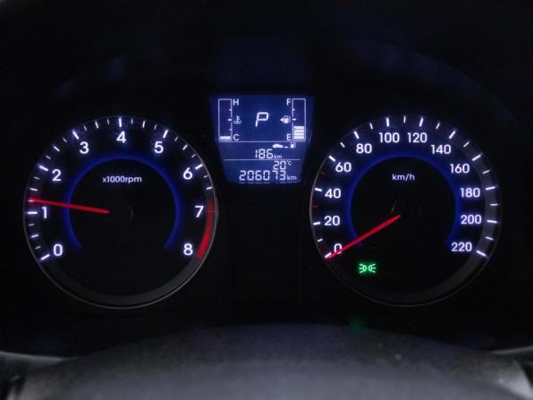 Hyundai Solaris I Рестайлинг с пробегом 2016 года, цена 830 000 рублей, 206072 км, седан, Автокод Объявления