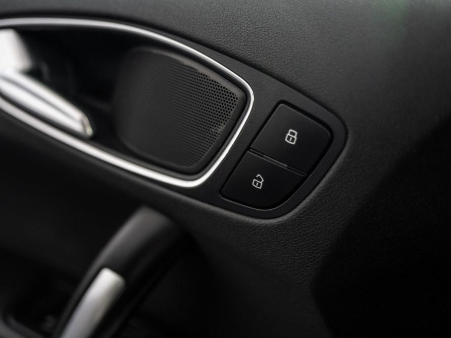 Audi A1 I (8X) Иркутск  - изображение 19