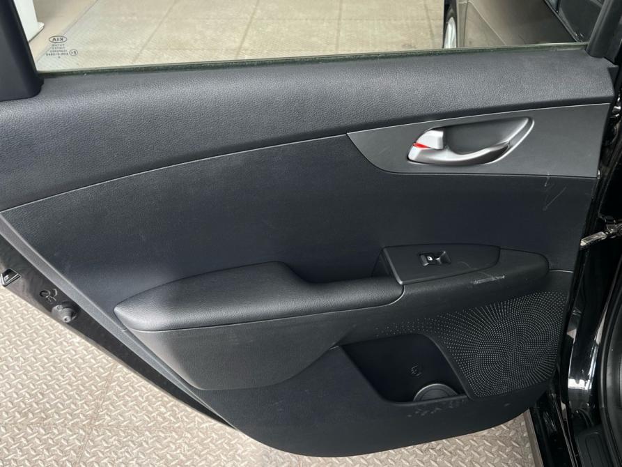 Kia Cerato IV Санкт-Петербург  - изображение 14