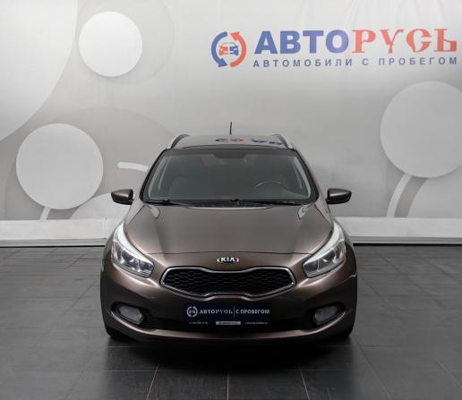 Kia Ceed II с пробегом 2015 года, цена 715 000 рублей, 255026 км, универсал, Автокод Объявления