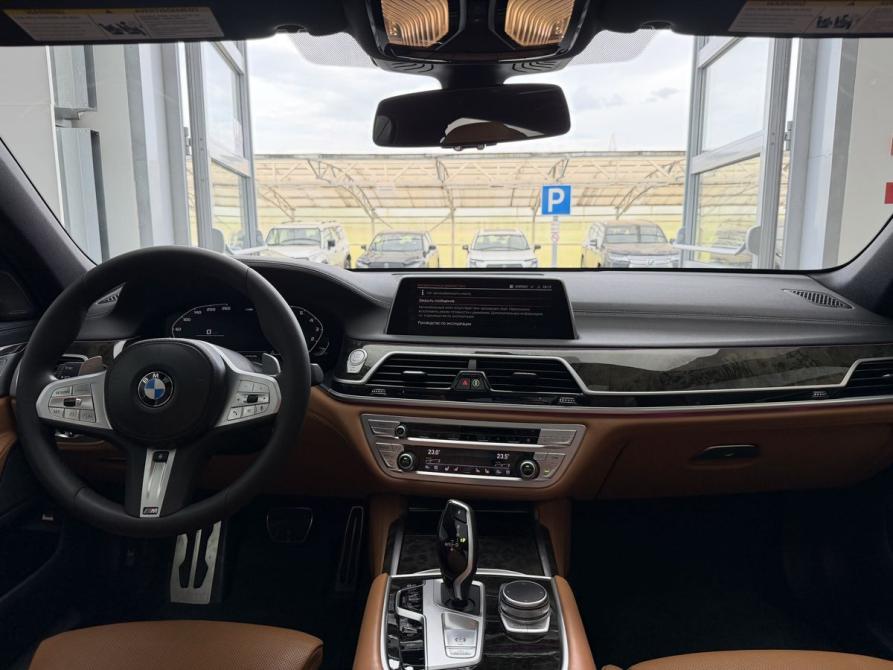 BMW 7 серии VI (G11/G12) Рестайлинг Новосибирск  - изображение 13
