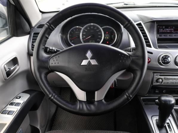 Mitsubishi L200 IV с пробегом 2011 года, цена 1 598 000 рублей, 235685 км, offers.body_type.unknown, Автокод Объявления