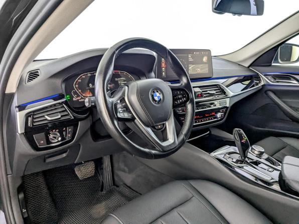 BMW 5 серии VII (G30/G31/G38) Рестайлинг с пробегом 2022 года, цена 5 000 000 рублей, 61008 км, седан, Автокод Объявления