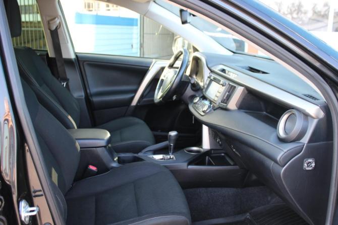 Toyota RAV4 IV (XA40) с пробегом 2015 года, цена 1 840 000 рублей, 105883 км, внедорожник, Автокод Объявления