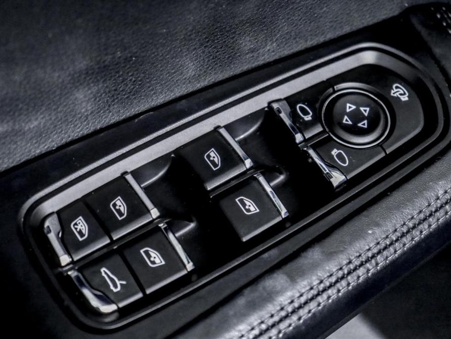 Porsche Macan I Санкт-Петербург  - изображение 26
