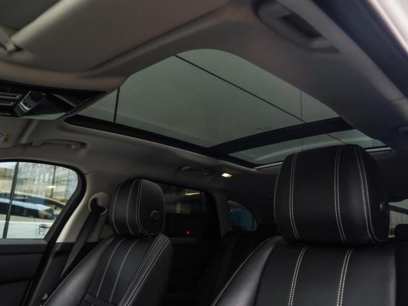Land Rover Range Rover Velar I с пробегом 2018 года, цена 3 099 000 рублей, 161000 км, внедорожник, Автокод Объявления