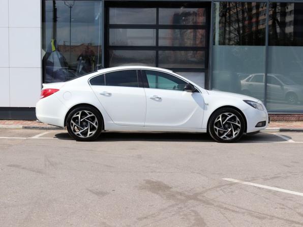 Opel Insignia I с пробегом 2013 года, цена 859 000 рублей, 238000 км, седан, Автокод Объявления