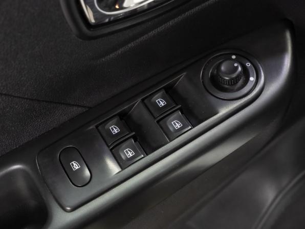 Renault Kaptur I с пробегом 2017 года, цена 1 069 000 рублей, 218992 км, внедорожник, Автокод Объявления