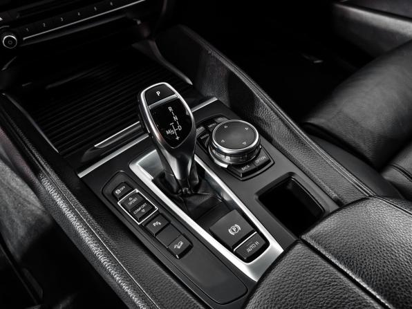 BMW X6 II (F16) с пробегом 2015 года, цена 2 990 000 рублей, 218000 км, внедорожник, Автокод Объявления