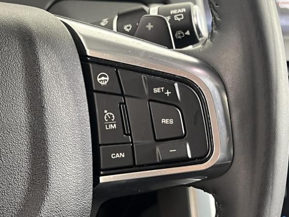 Land Rover Discovery Sport I с пробегом 2018 года, цена 2 890 000 рублей, 45670 км, внедорожник, Автокод Объявления