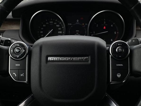 Land Rover Discovery V с пробегом 2017 года, цена 2 529 000 рублей, 224000 км, внедорожник, Автокод Объявления