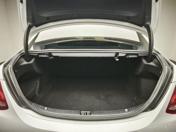 Mercedes-Benz C-Класс IV (W205) с пробегом 2017 года, цена 2 499 000 рублей, 134133 км, седан, Автокод Объявления