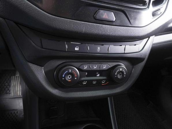 Lada (ВАЗ) Vesta I с пробегом 2021 года, цена 1 169 000 рублей, 63166 км, седан, Автокод Объявления