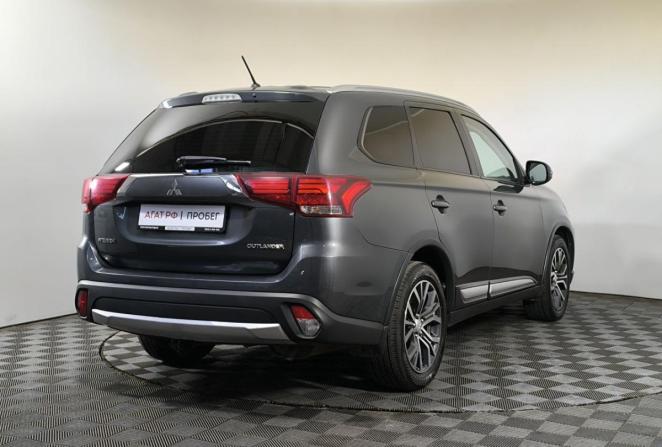 Mitsubishi Outlander III Рестайлинг 2 с пробегом 2016 года, цена 1 940 000 рублей, 110754 км, внедорожник, Автокод Объявления